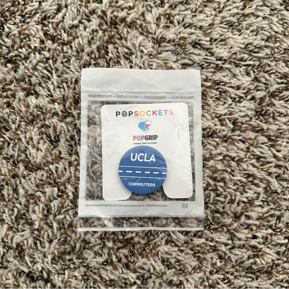 UCLA Commuters Pop Socket